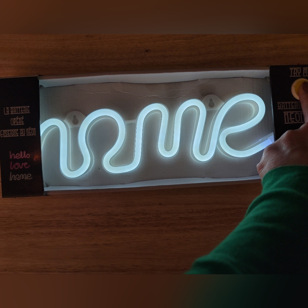 NWOT 13x6 LED Battery Operated Home Neon Wall Sign